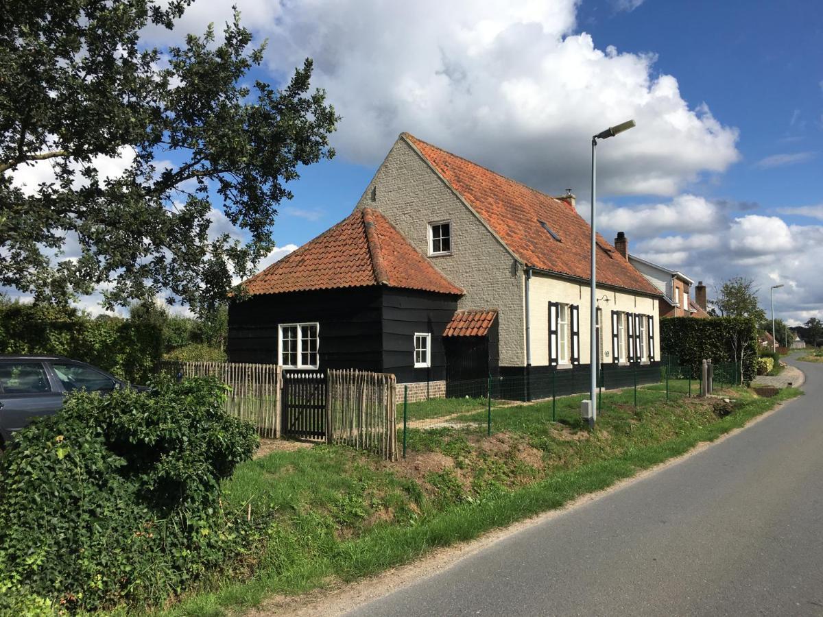 Hoeve Onder De Eik Apartment Jabbeke  Exterior photo